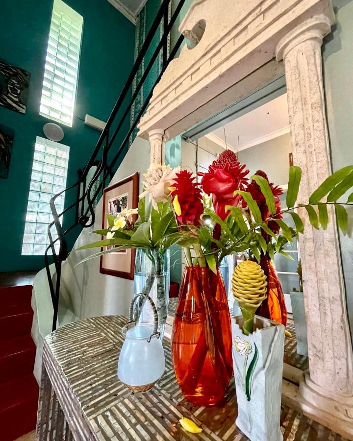 Babinda Quarters Hotel Ngoại thất bức ảnh