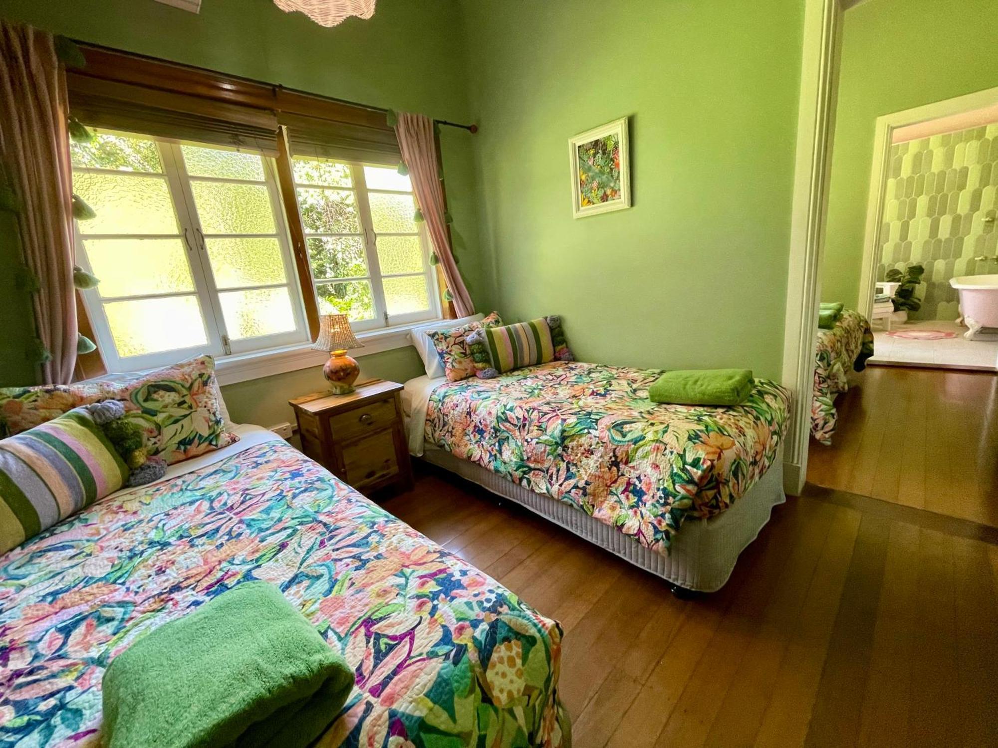 Babinda Quarters Hotel Ngoại thất bức ảnh
